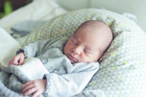 Bébé à la maternité Charles-Nicolle